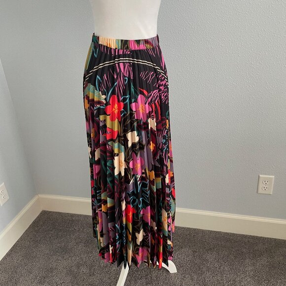 NWT Johnny Was Wild Isabelle Pleated Maxi Skirt Size L - Picture 1 of 4